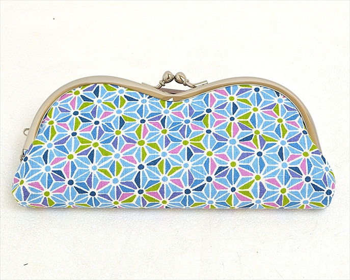 Mountain-shaped bean-shaped glasses case