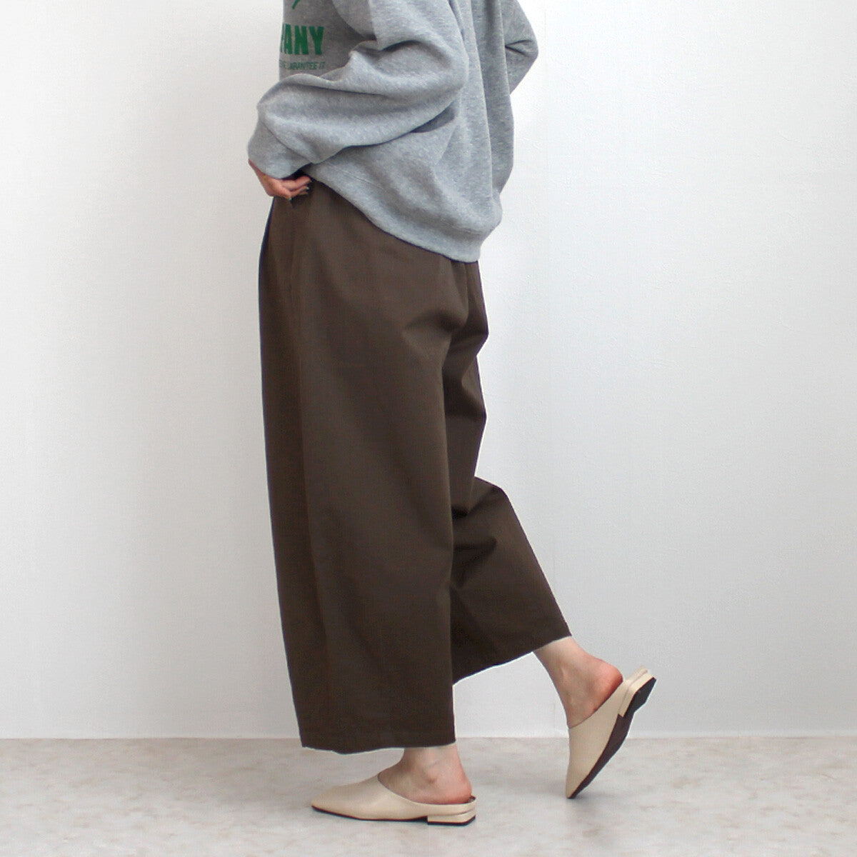 休閒寬鬆七分長褲