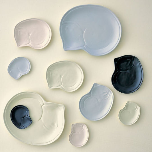 美濃燒 18cm睡覺貓咪造型盤