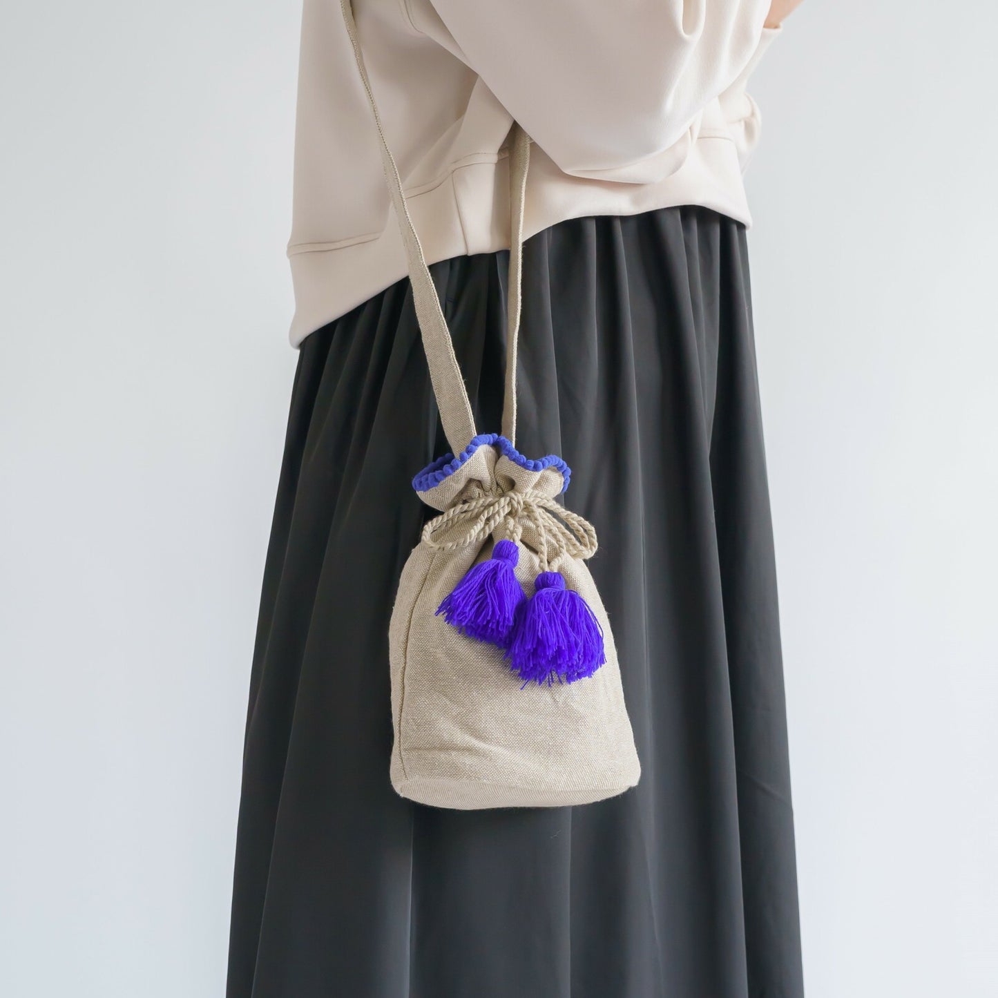 Pom Pom Lace Shoulder Drawstring Bag