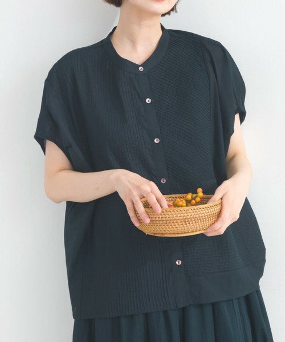 純棉透薄褶襉襯衫