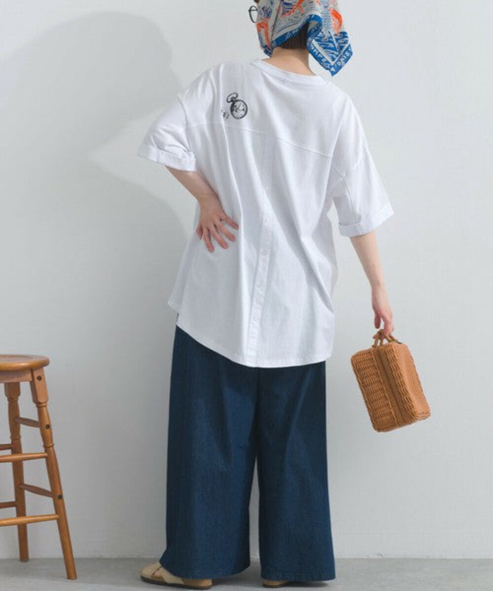 黑白口袋狗圖案 T-shirt