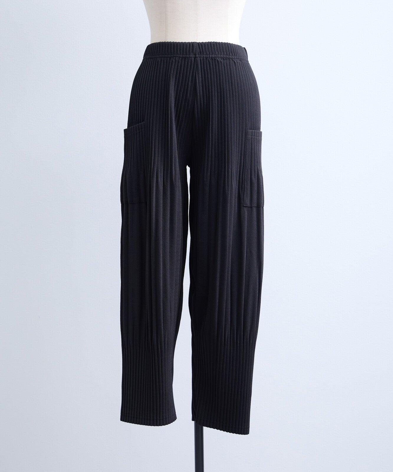 柔軟褶襉寬鬆七分褲