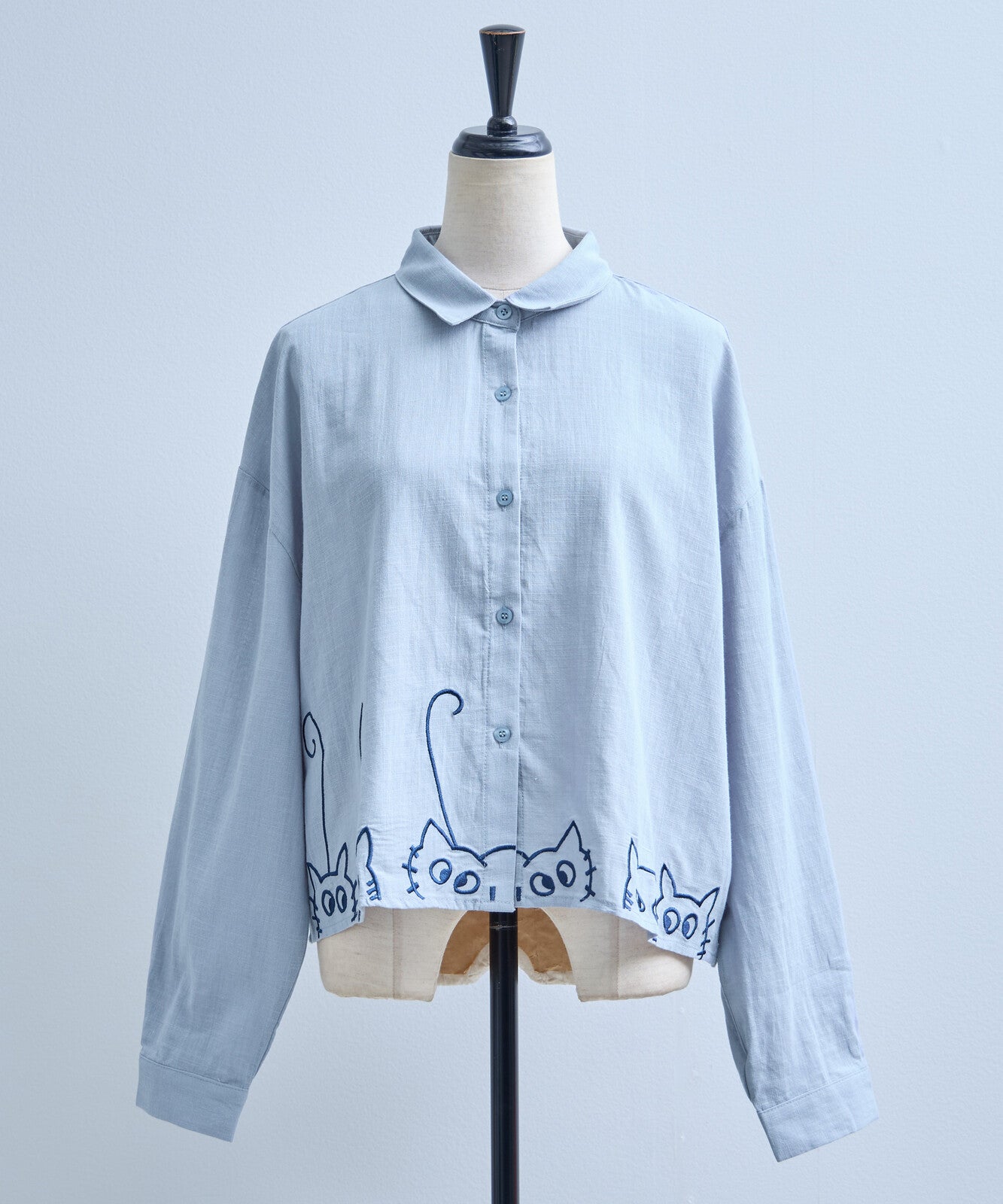 貓咪刺繡寬鬆襯衫
