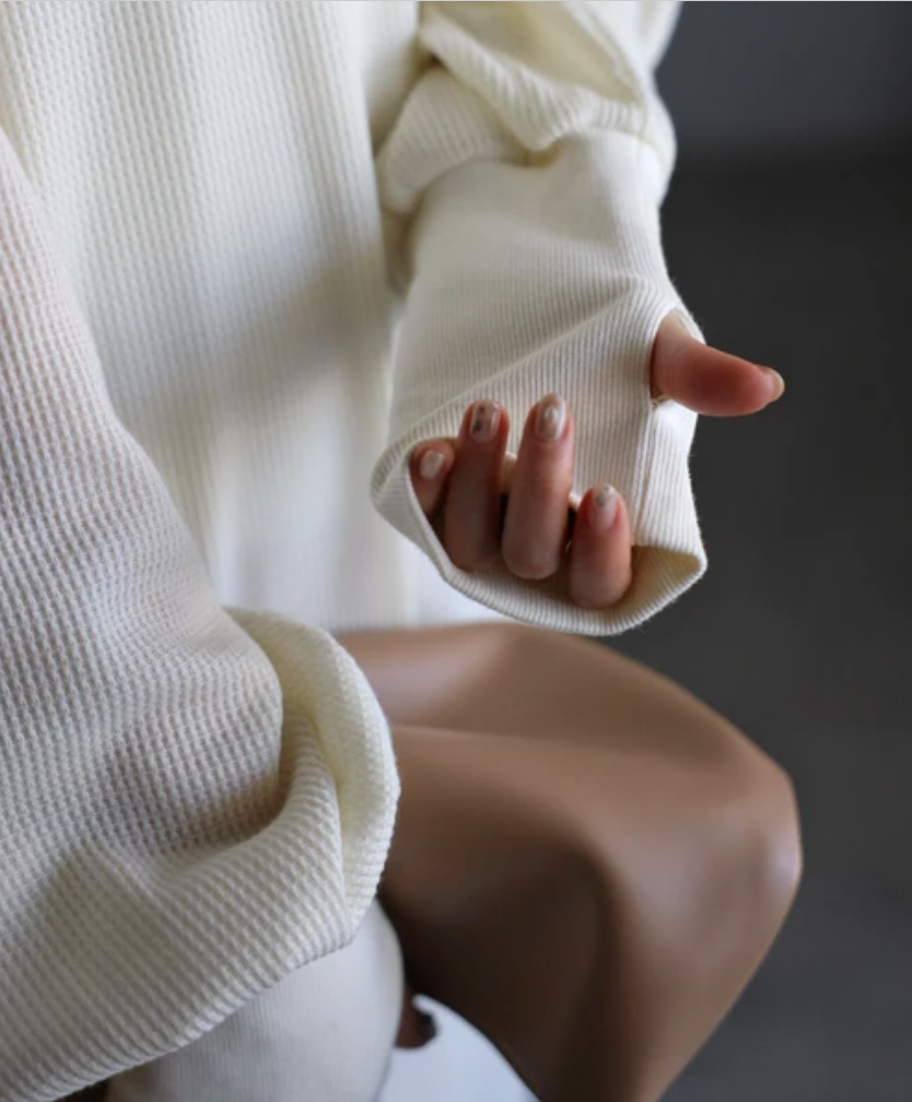 指套泡泡袖連身衫