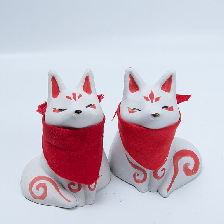 白狐赤井子 (左右)