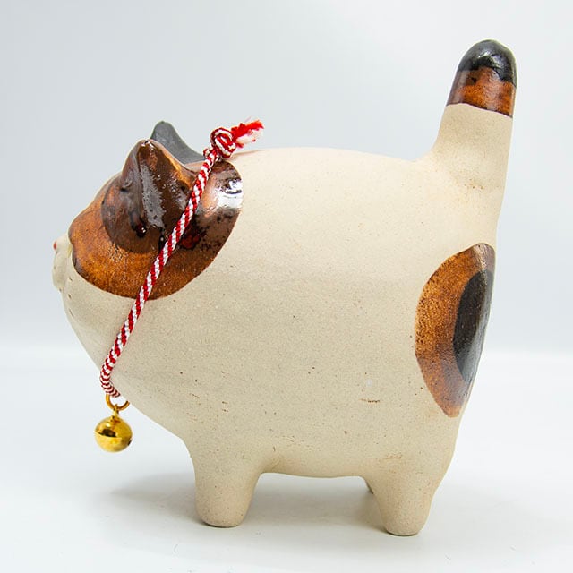 もちもちデブ猫(三毛)大