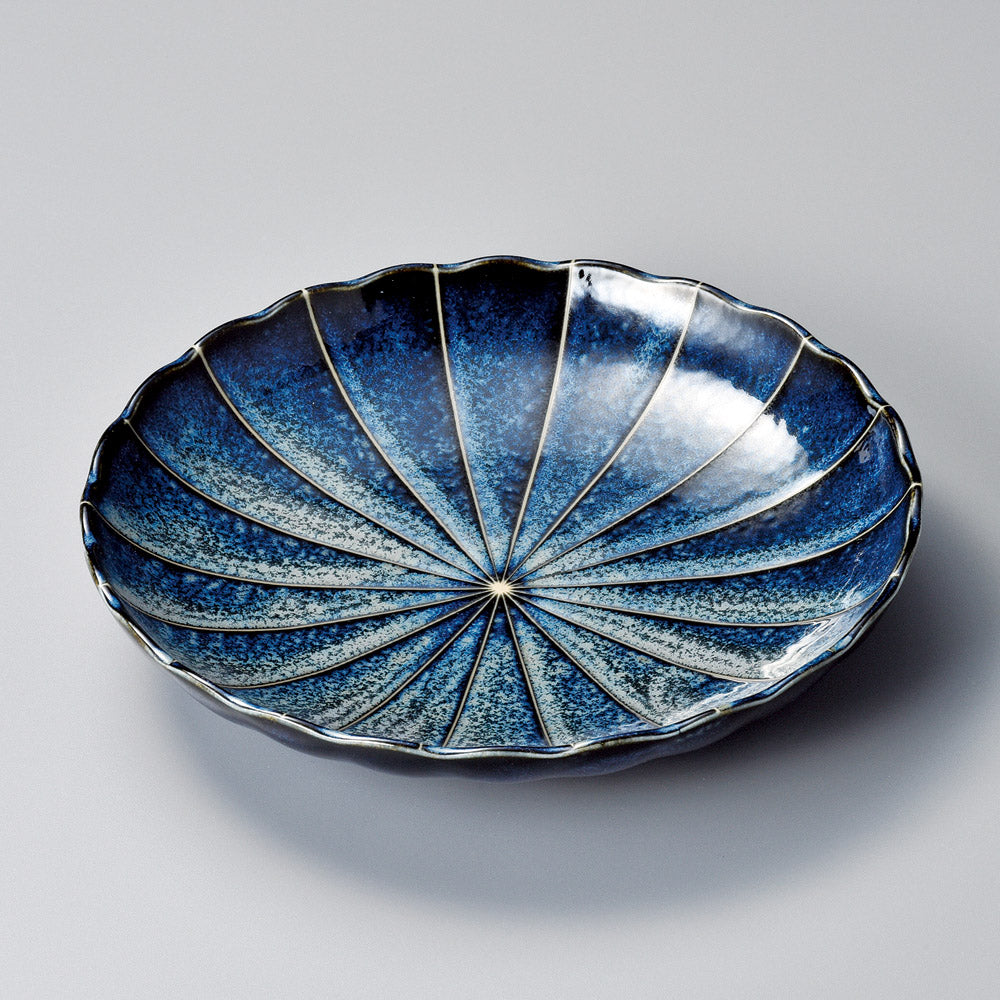 Mino ware ceramic dish with ten grass patterns