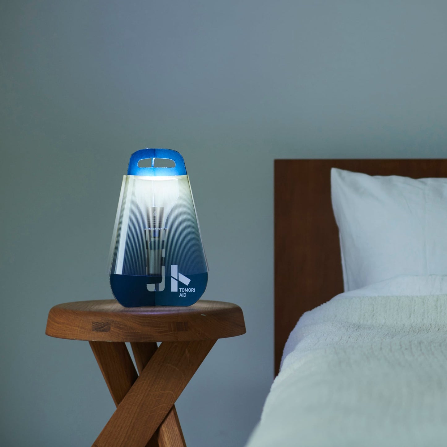 TOMORI AID foldable flashlight portable lamp