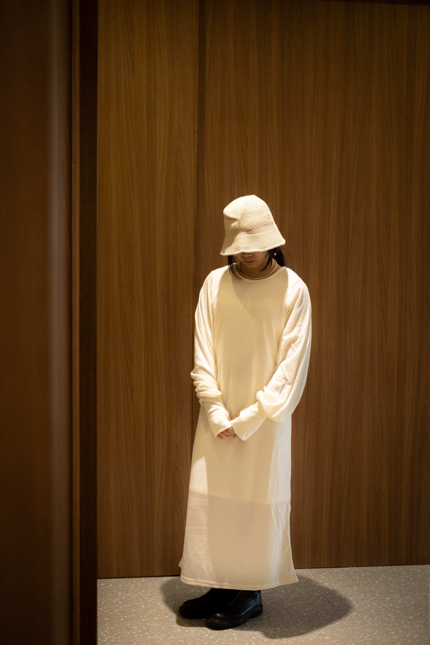 指套泡泡袖連身衫