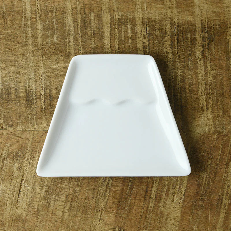 美濃燒富士山白瓷醬油碟