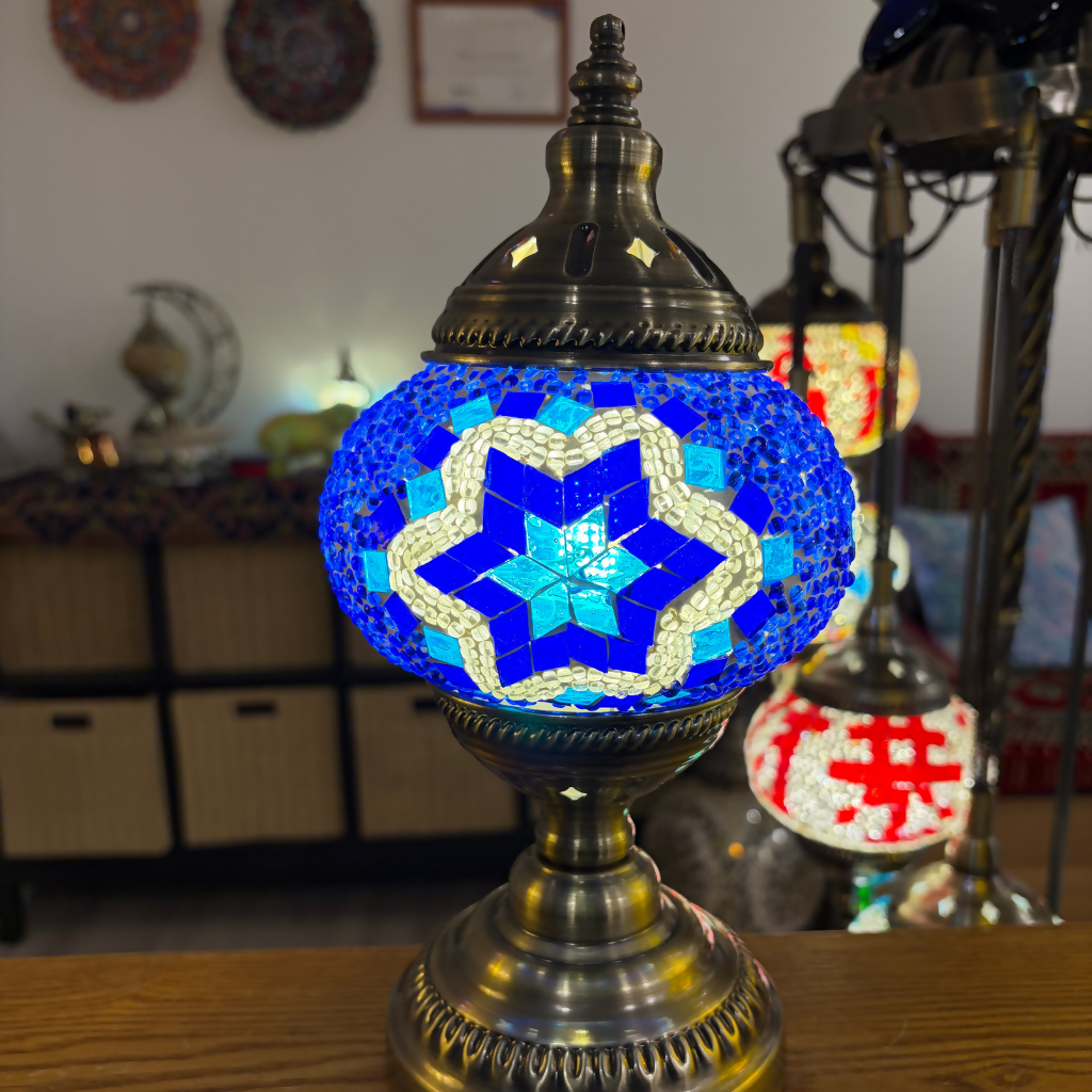 Turkish Handmade Table Lamp (HK plug)