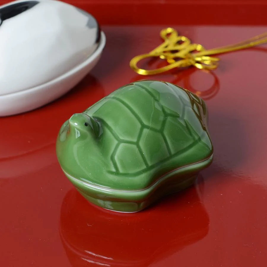 Mascot animal shaped small dish