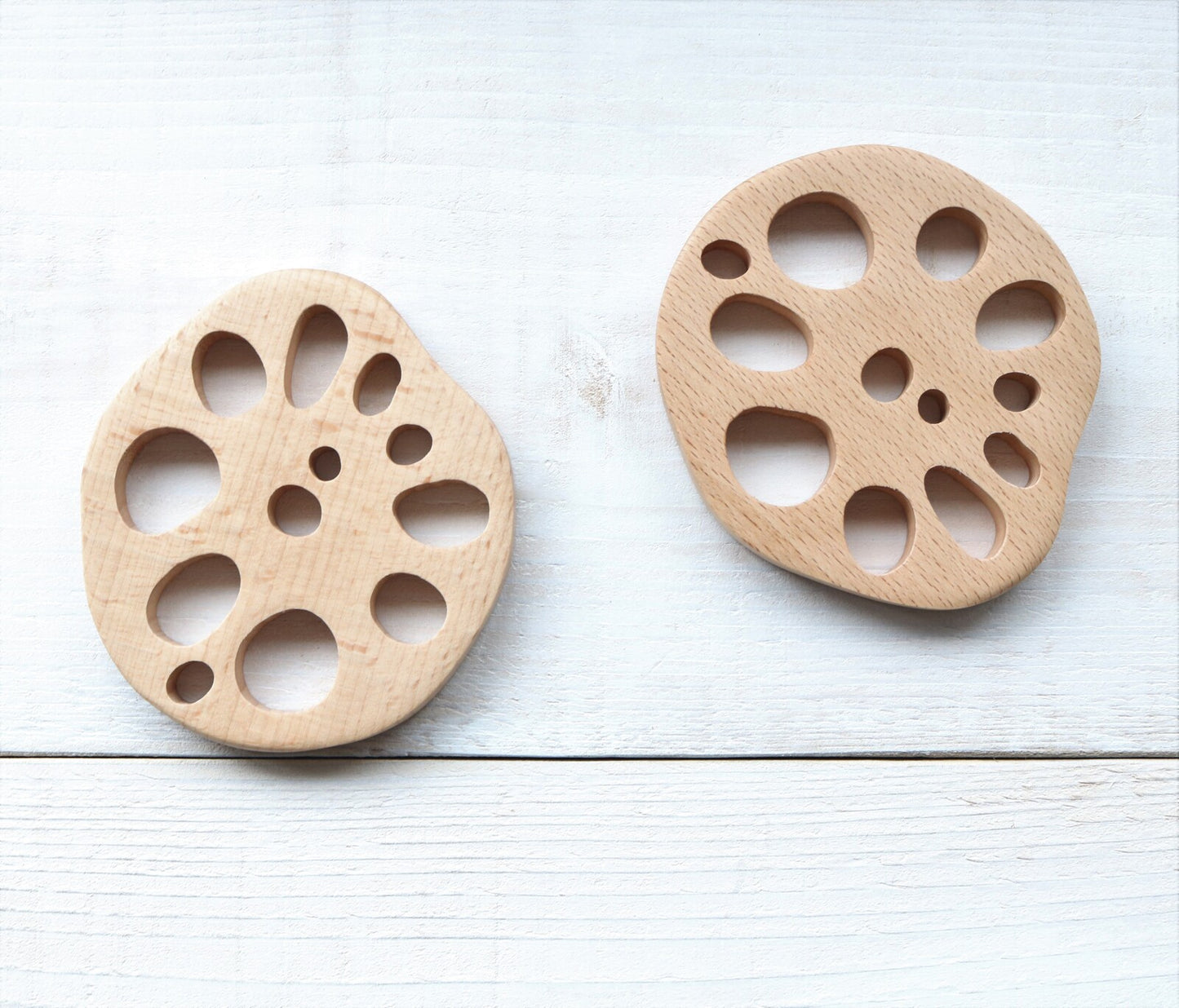 Wooden lotus root shaped coaster