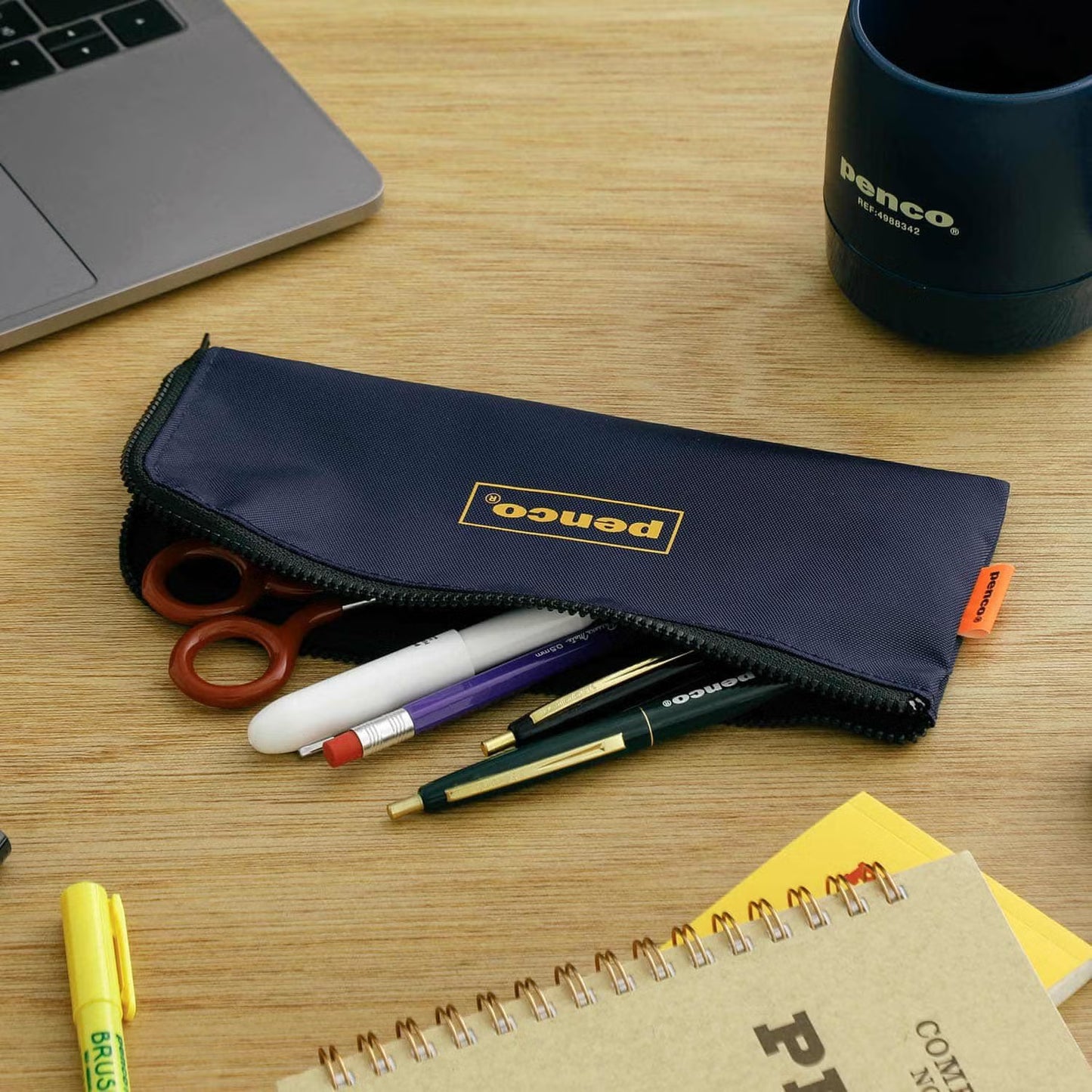 Flat Pen Case