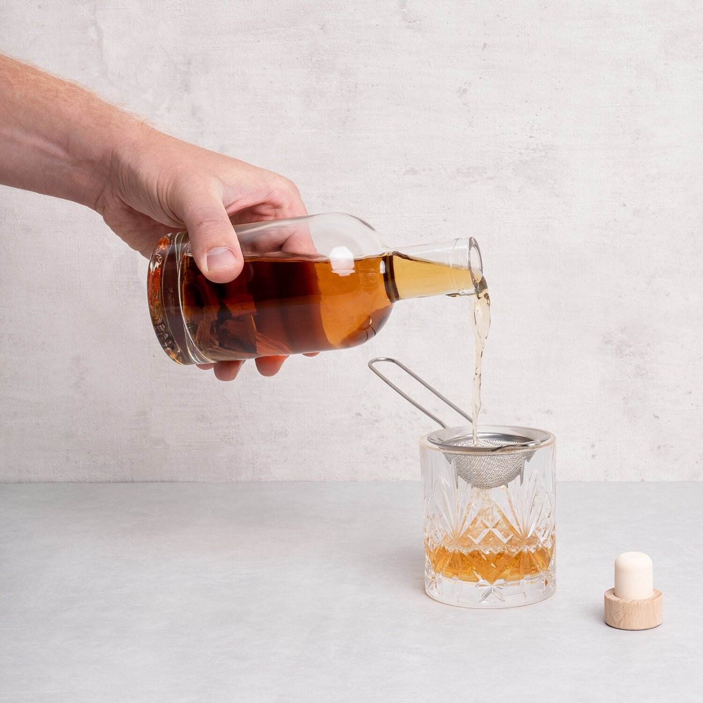 自宅熟成陳釀酒瓶 - 琴酒