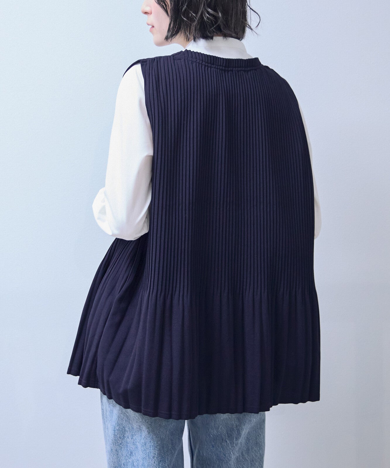 褶襉百褶裙擺寬鬆背心