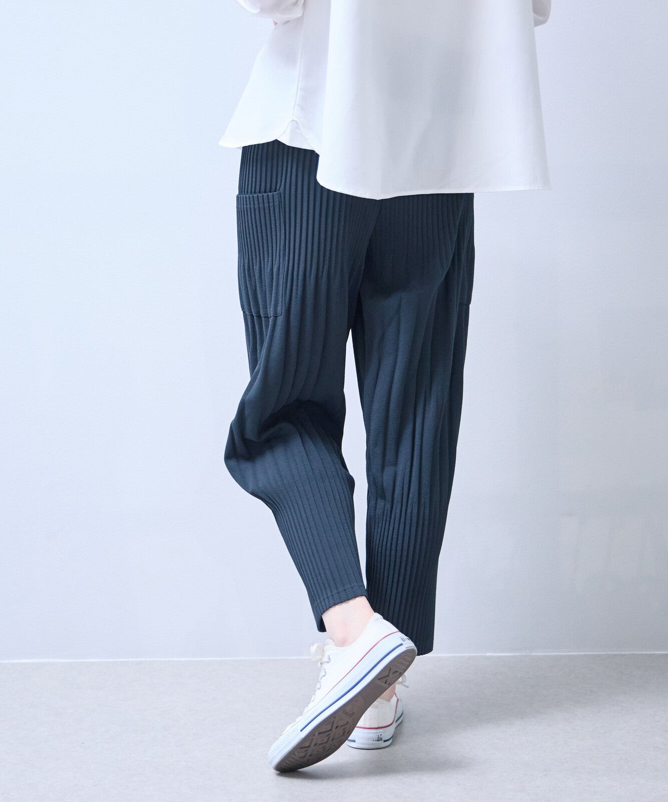 柔軟褶襉寬鬆七分褲