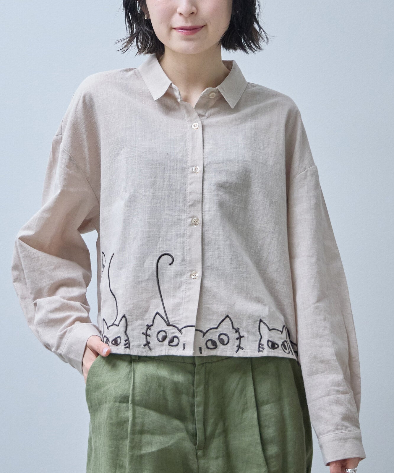 貓咪刺繡寬鬆襯衫