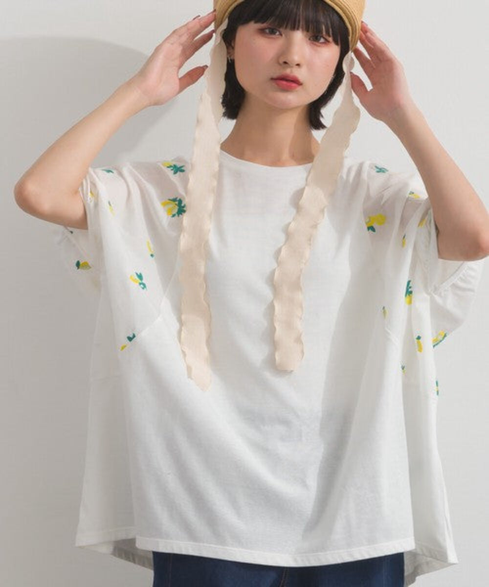 碎花刺繡袖子寬鬆T-shirt