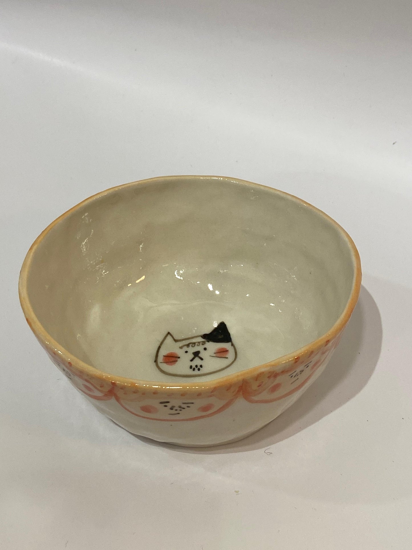 瓷器碗-黑髮碗