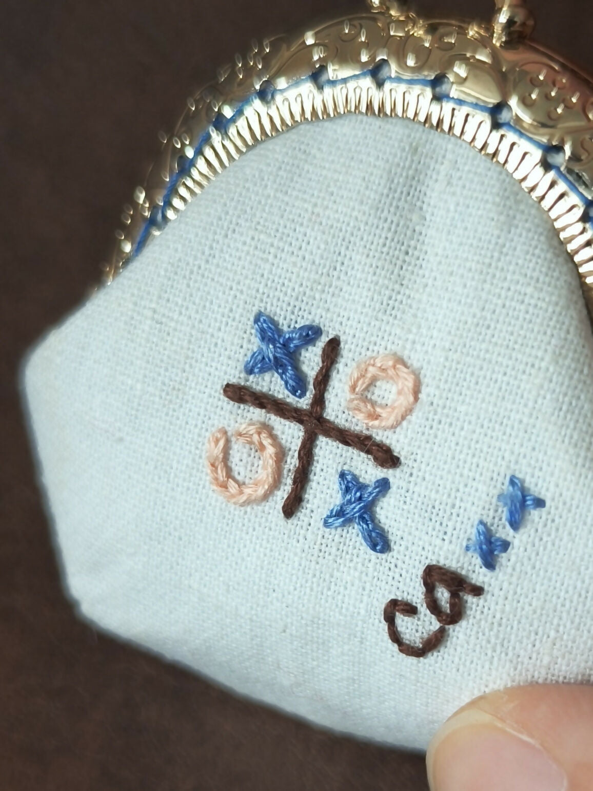 手工刺繡 X 迷你口金包