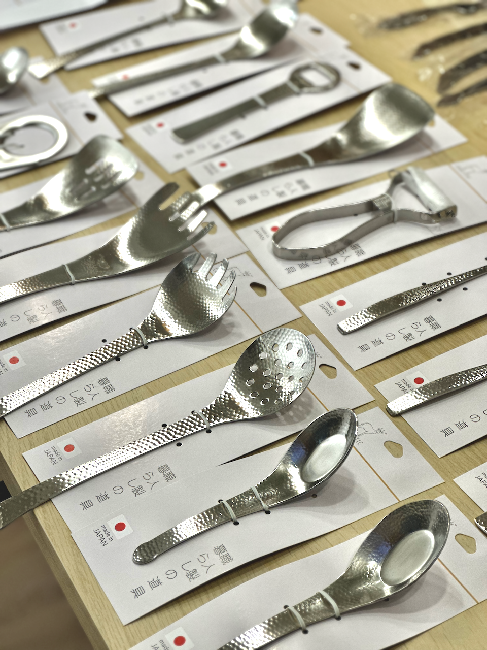 Yan Sanjo stainless steel flat spoon (with holes)