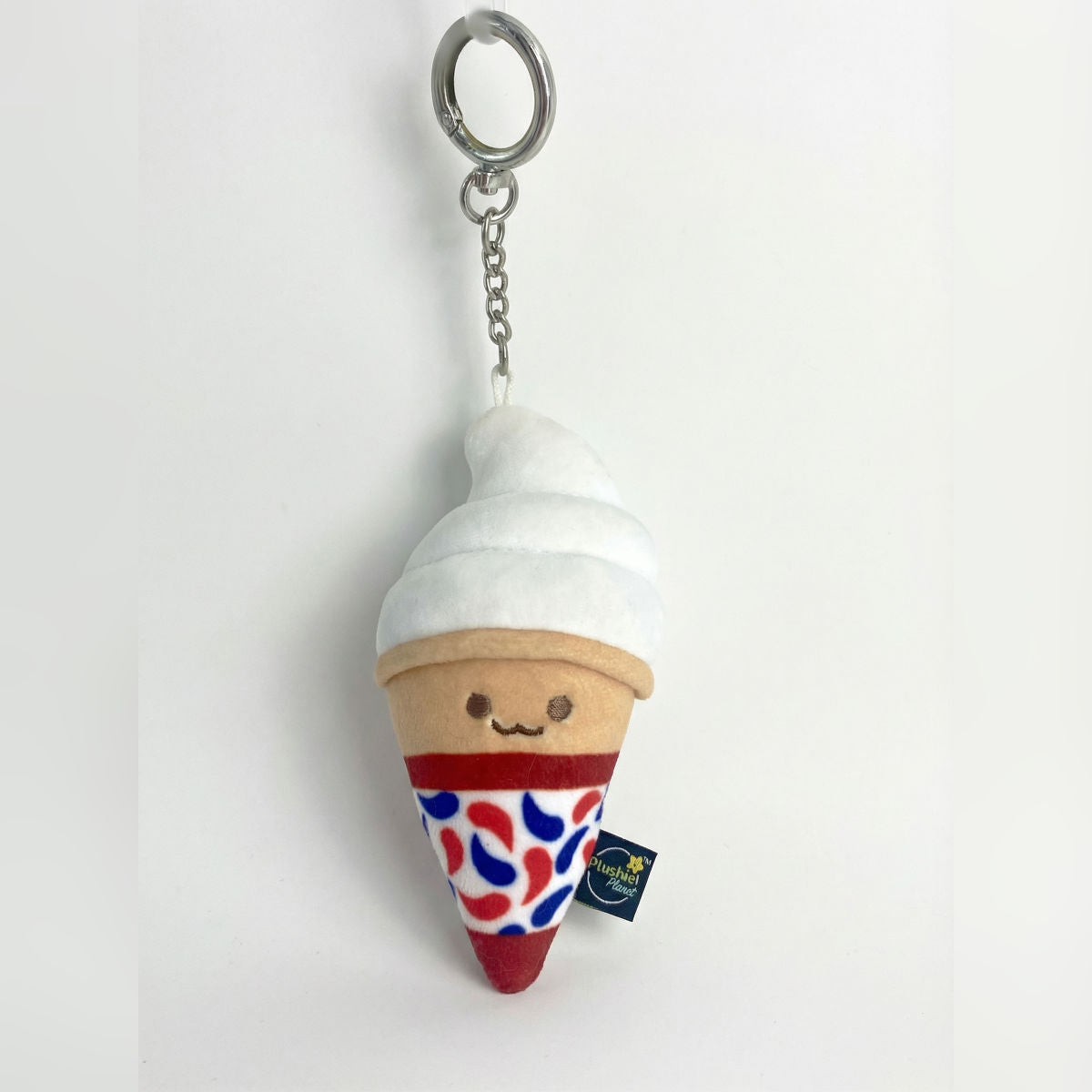 Plushie Planet® 吊飾