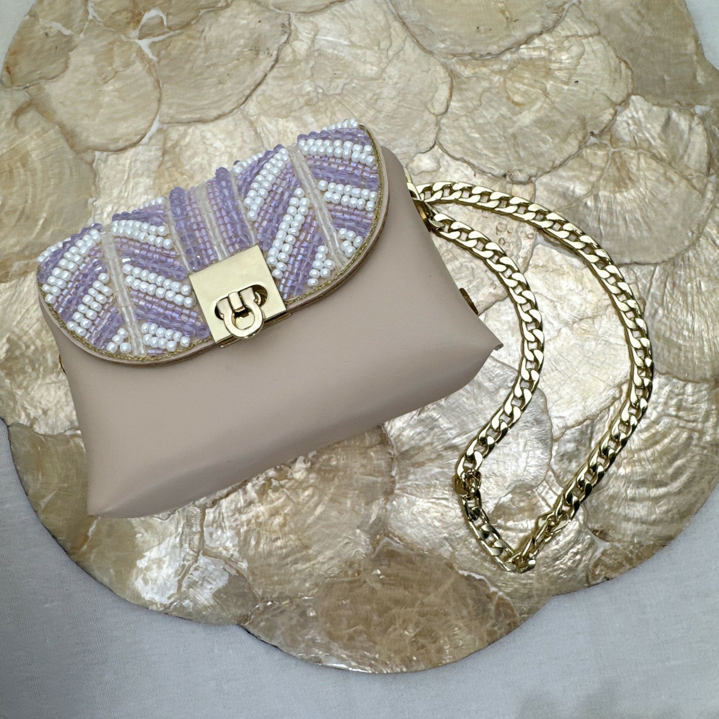 Embroidered handbag（small）