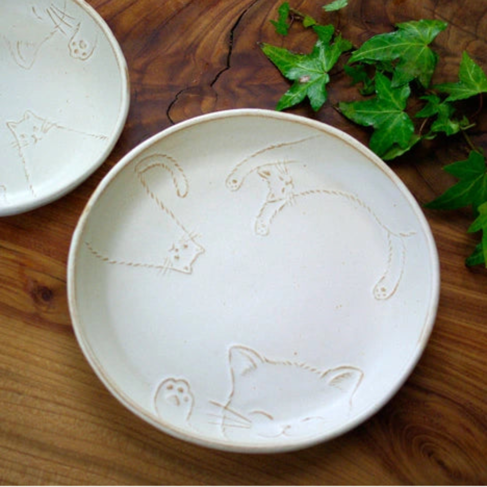 益子燒 貓咪浮雕圖案15cm碟
