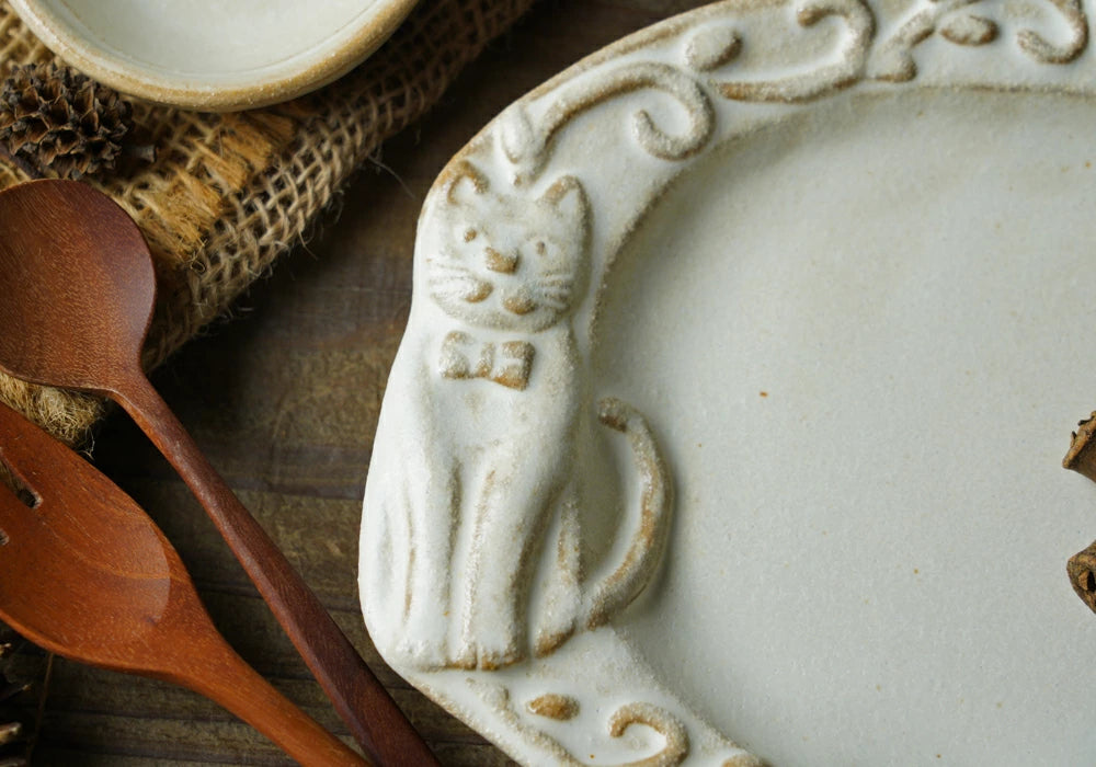 益子燒 童話貓咪浮雕圖案橢圓碟