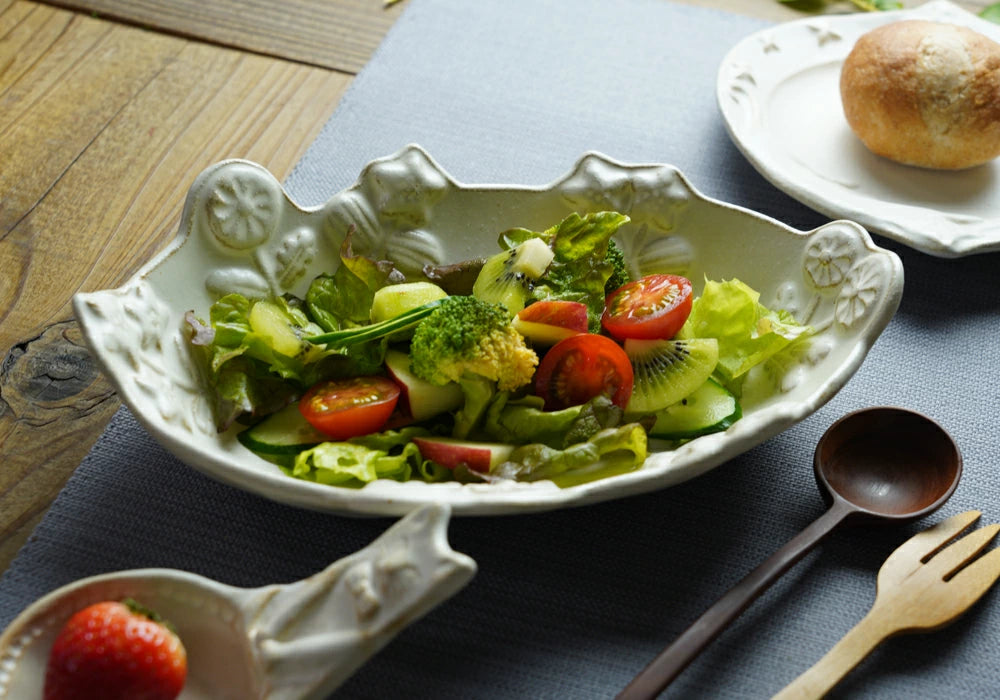 益子燒 花卉浮雕圖案橢圓碟