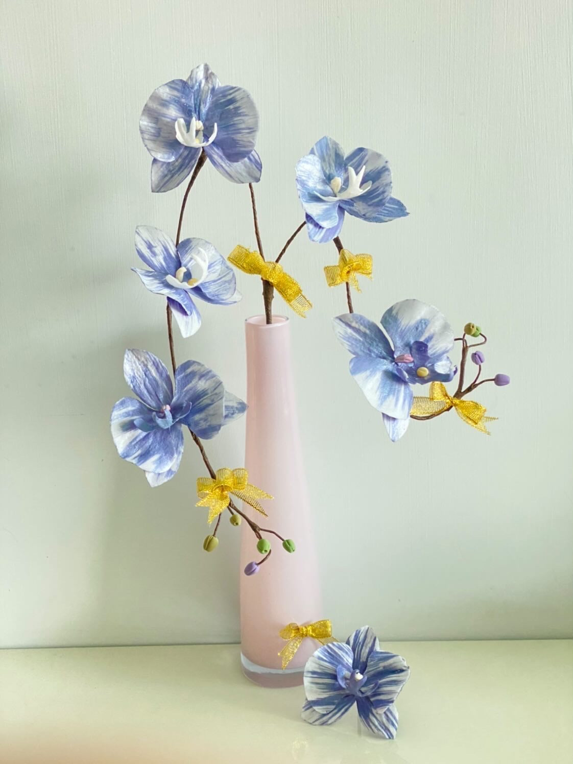 Wafer Paper Flower Art Making