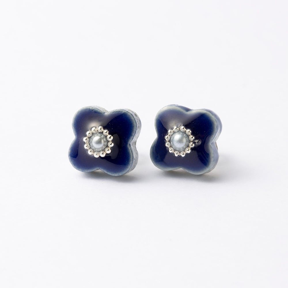 Minoyaki Floret Pearl Pierced Earrings